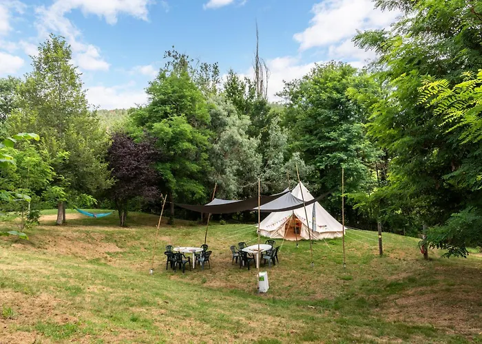 مكان تخييم Maeva Respire La Serre Aigues-Vives (Ariege)