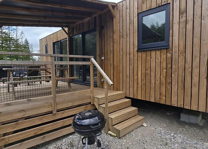 مكان تخييم Maeva Respire La Serre 3*