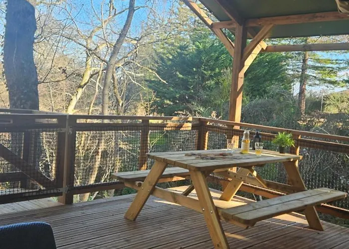 Maeva Respire La Serre مكان تخييم 3*